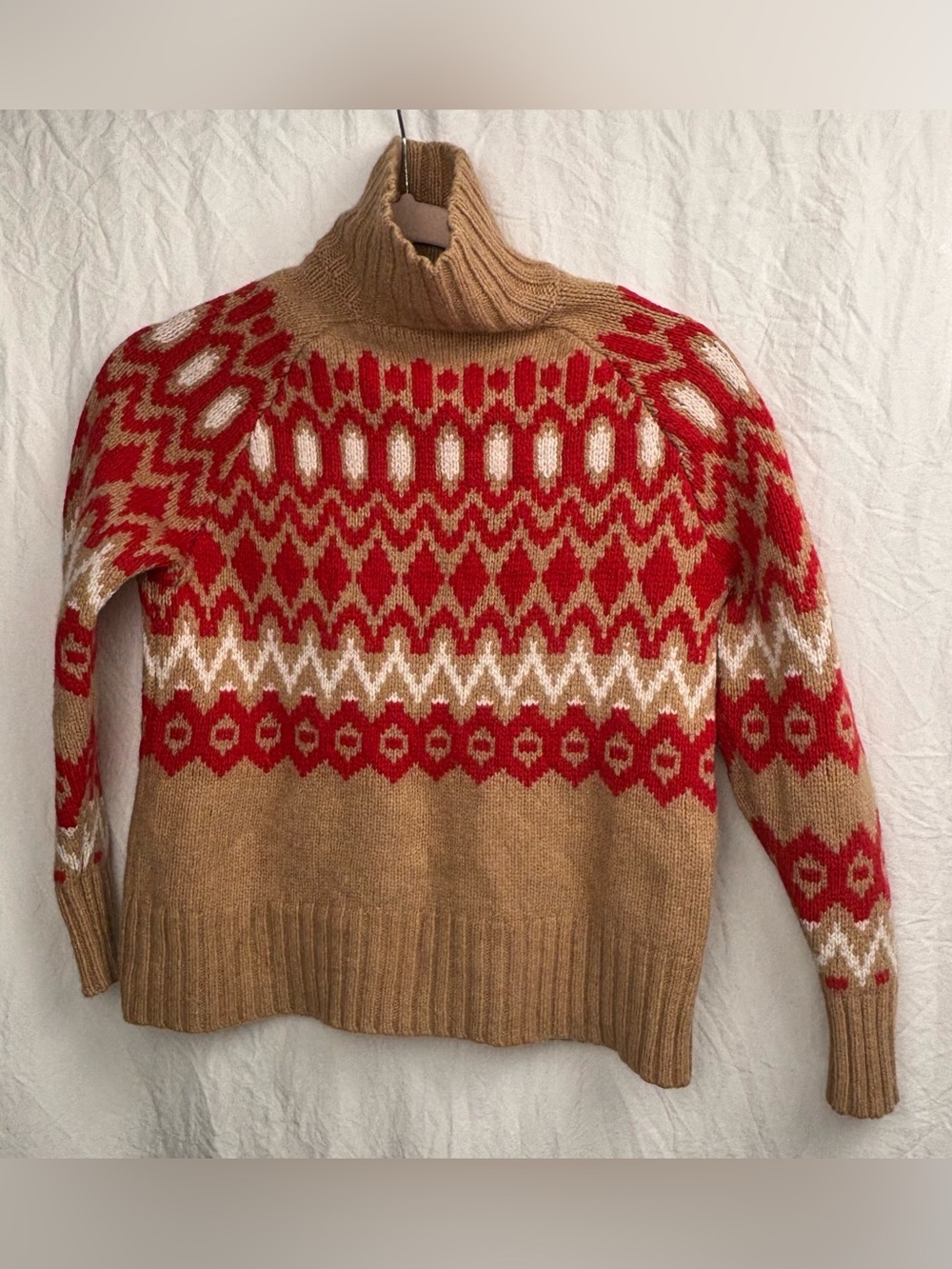 Vinyard Vines women’s XXS Turtleneck Fair Isle Sweater Camel and Red-fall vibe